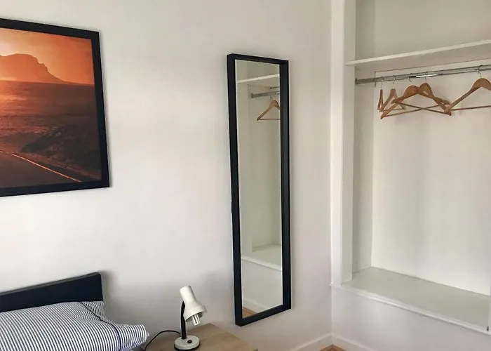 20 Minutes To The Center *