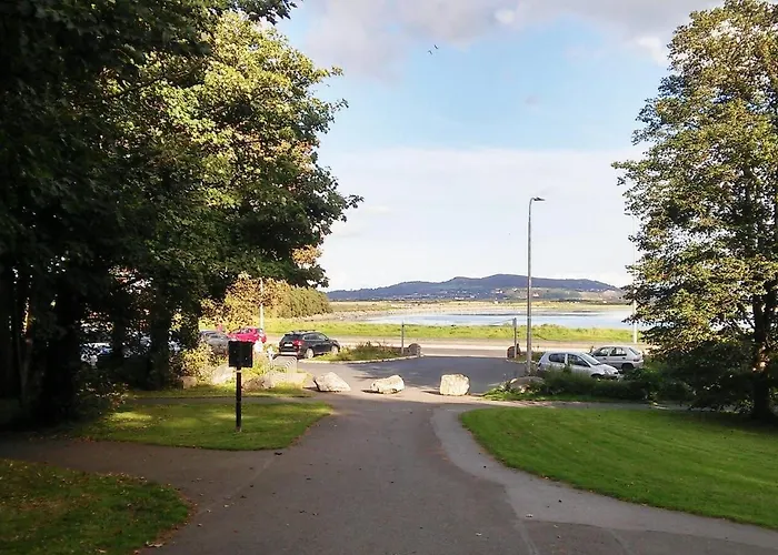 20 Minutes To The Center 게스트하우스 *